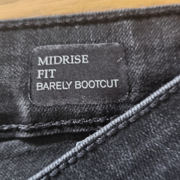 Lee Platinum Label Barely Bootcut Midrise Black Jeans Women's Size 10 Short - Picture 8 of 16